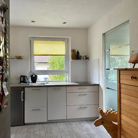 ☆gemuetliche 1-zimmerwohnung Mit Terrasse☆